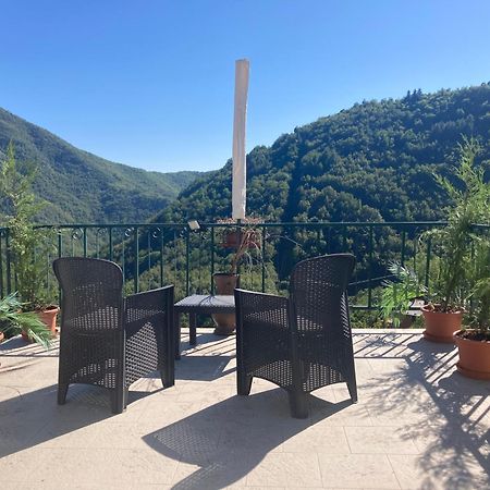 Camere E Accoglienza La Casa Della Nonna Borzonasca Eksteriør bilde
