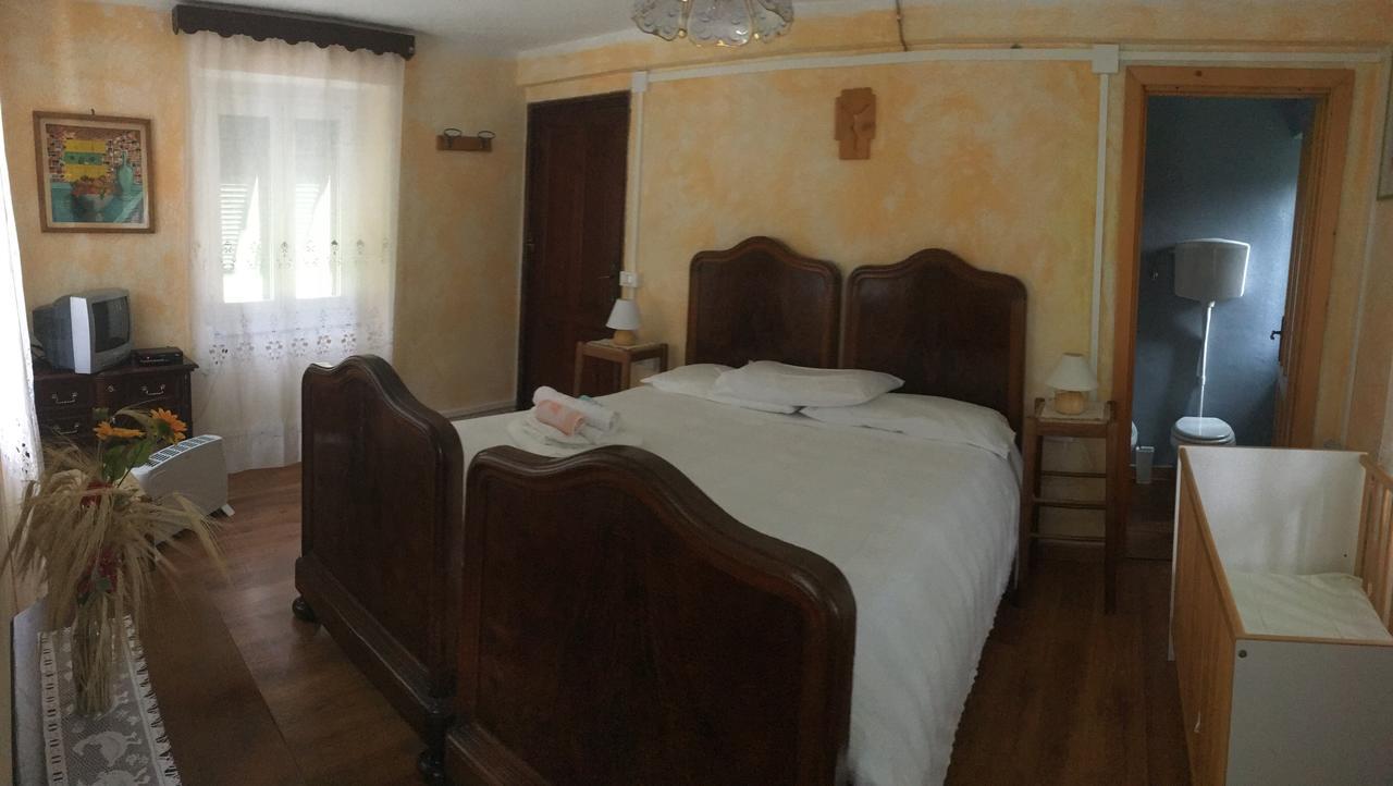 Camere E Accoglienza La Casa Della Nonna Borzonasca Eksteriør bilde